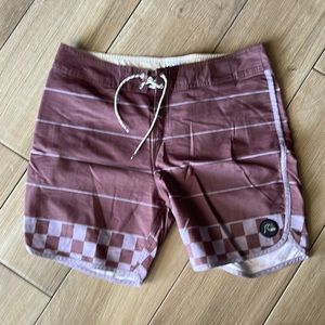 Quiksilver Boardshorts Size 36
